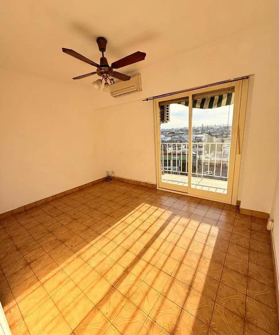 Departamento de 2 ambientes con balcon y gran vista 4