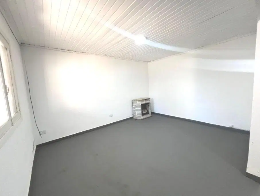 CASA DE 3 AMB EN ALMIRANTE BROWN 5