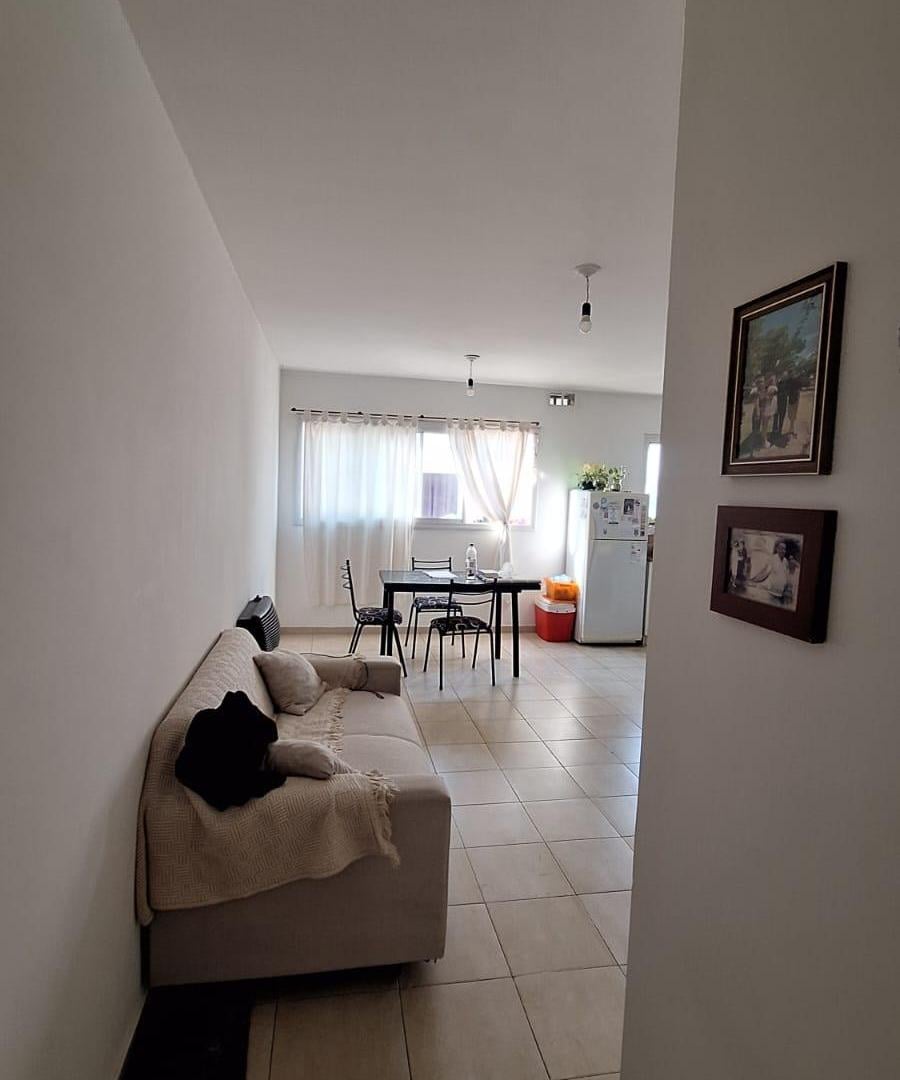 Foto de EXCELENTE DPTO EN ALTA CBA! AMBIENTES AMPLIOS Y EXC. ILUMINACION!, imagen 2