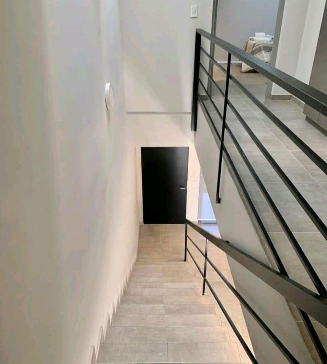 Hermoso Duplex en Barrio Semi Privado 2
