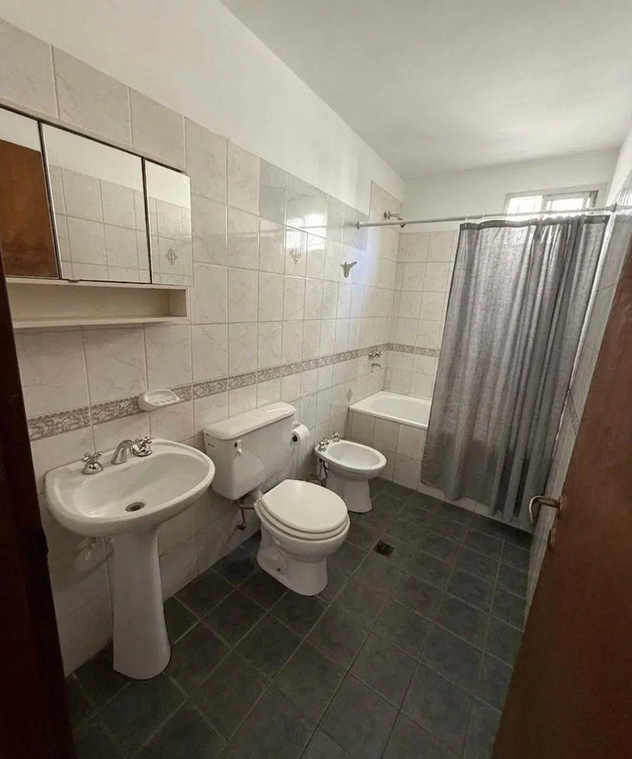 DEPARTAMENTO EN ALQUILER - GODOY CRUZ 5