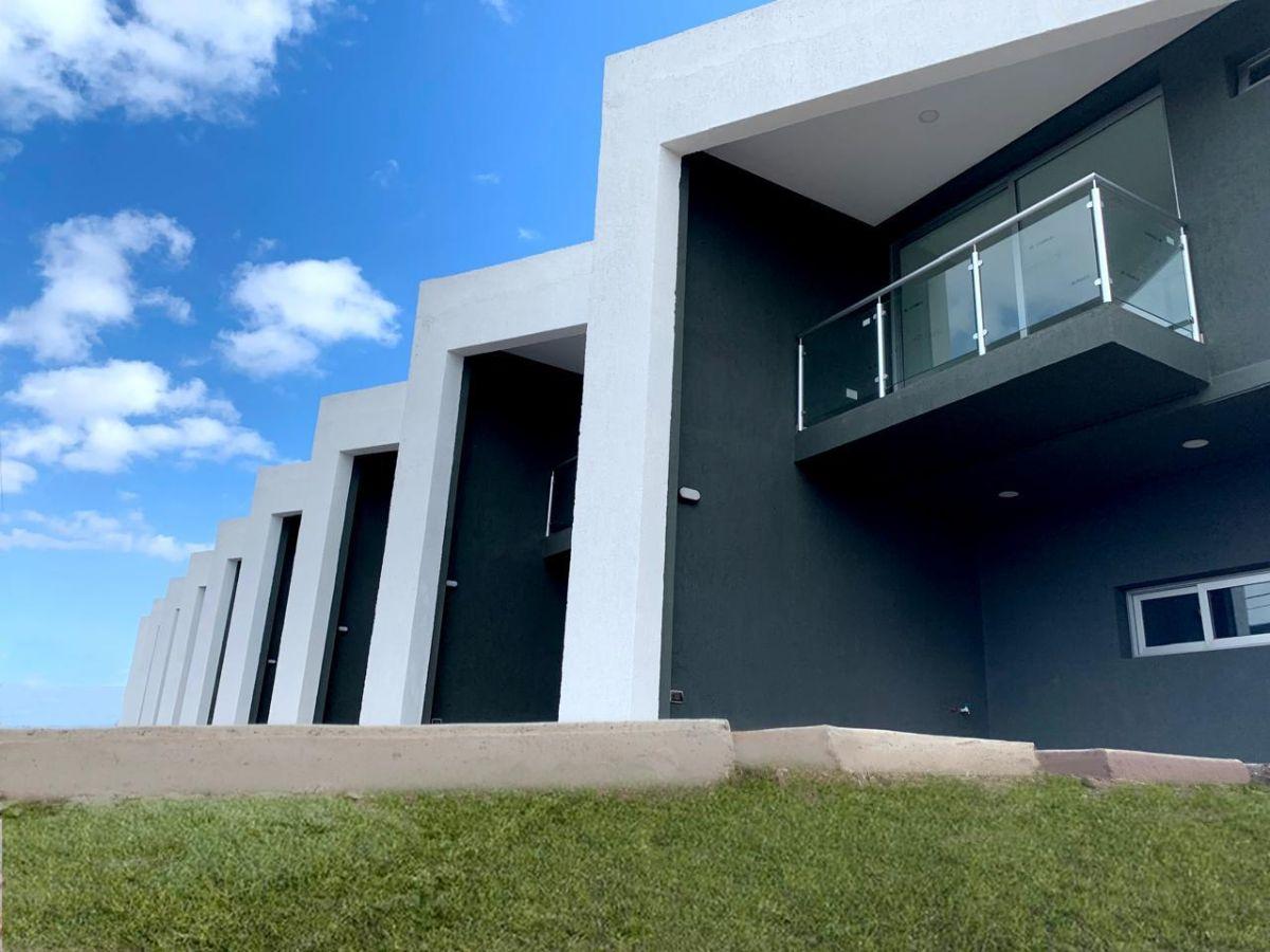 DÚPLEX A ESTRENAR EN B°SOL ANDINO II-GUAYMALLÉN