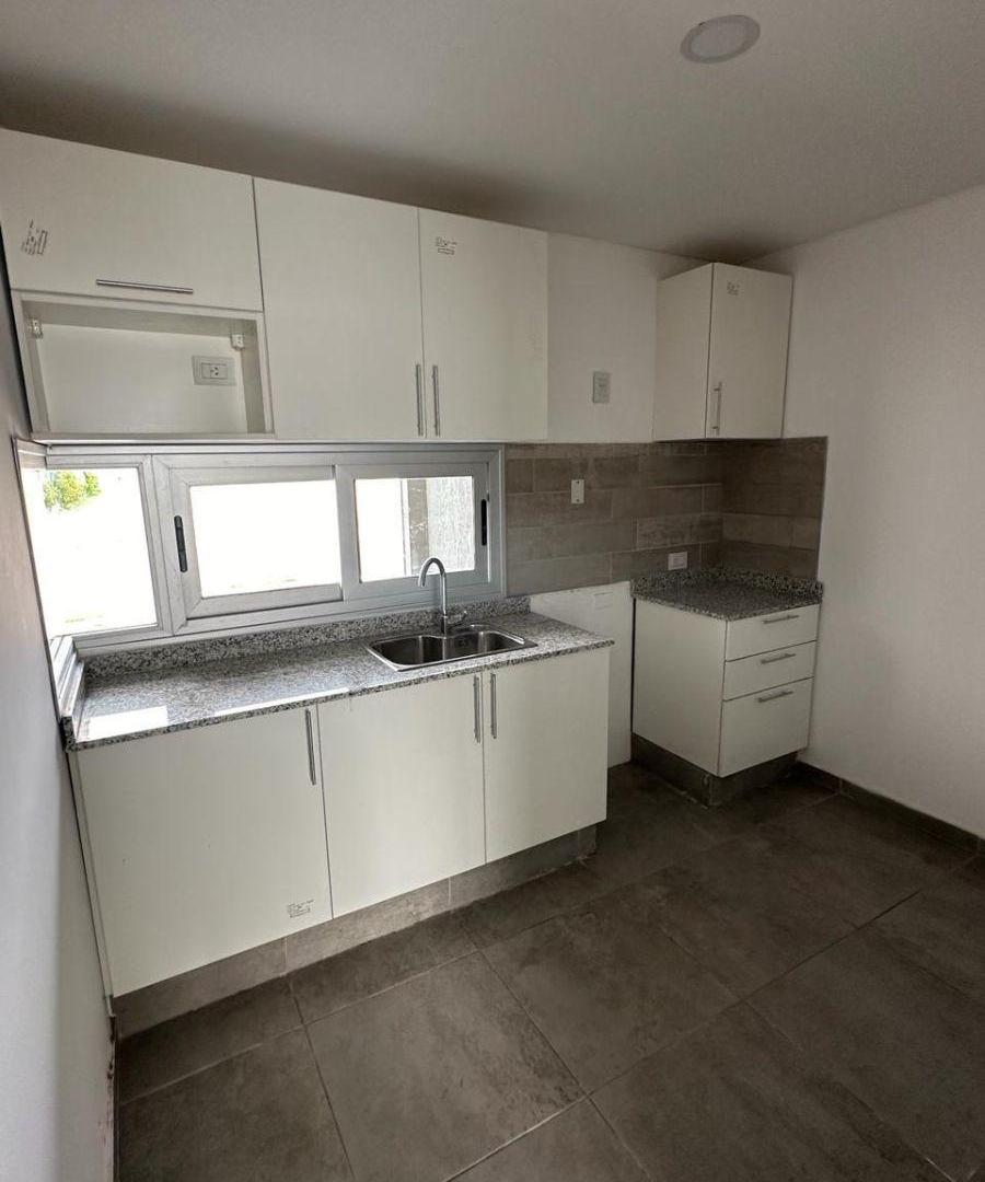 Foto de DÚPLEX A ESTRENAR EN B°SOL ANDINO II-GUAYMALLÉN, imagen 4