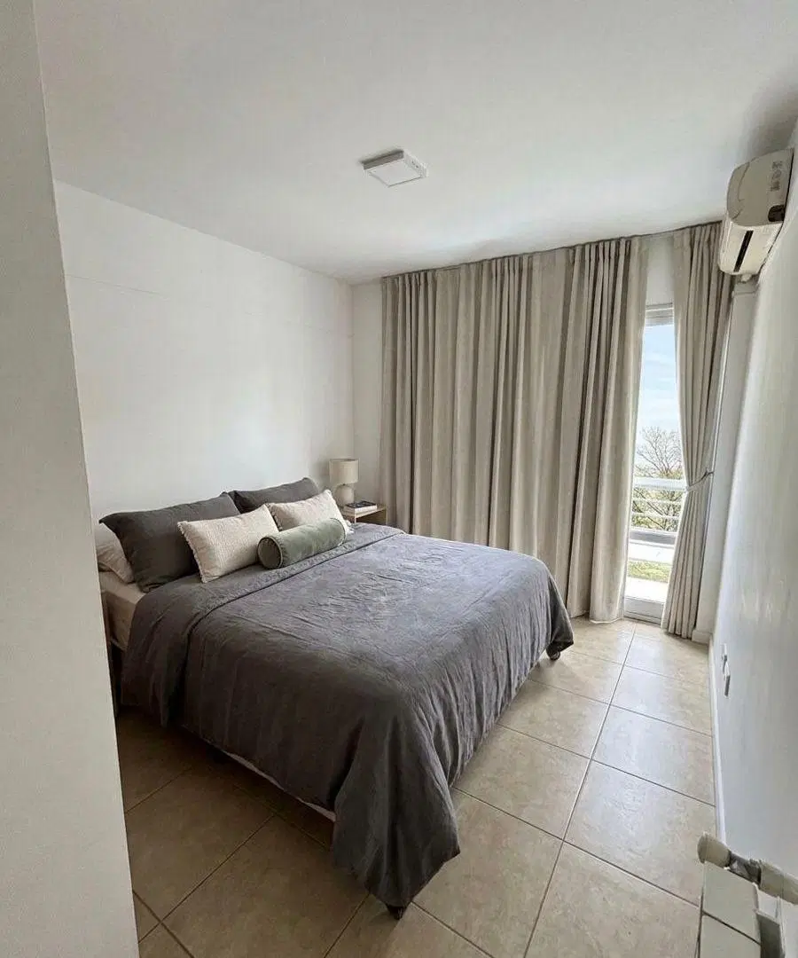 DEPARTAMENTO EN BARRIO BOMBAL 1