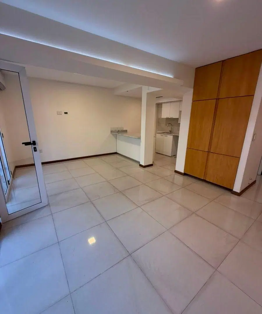 HERMOSO DEPARTAMENTO CON JARDIN 3