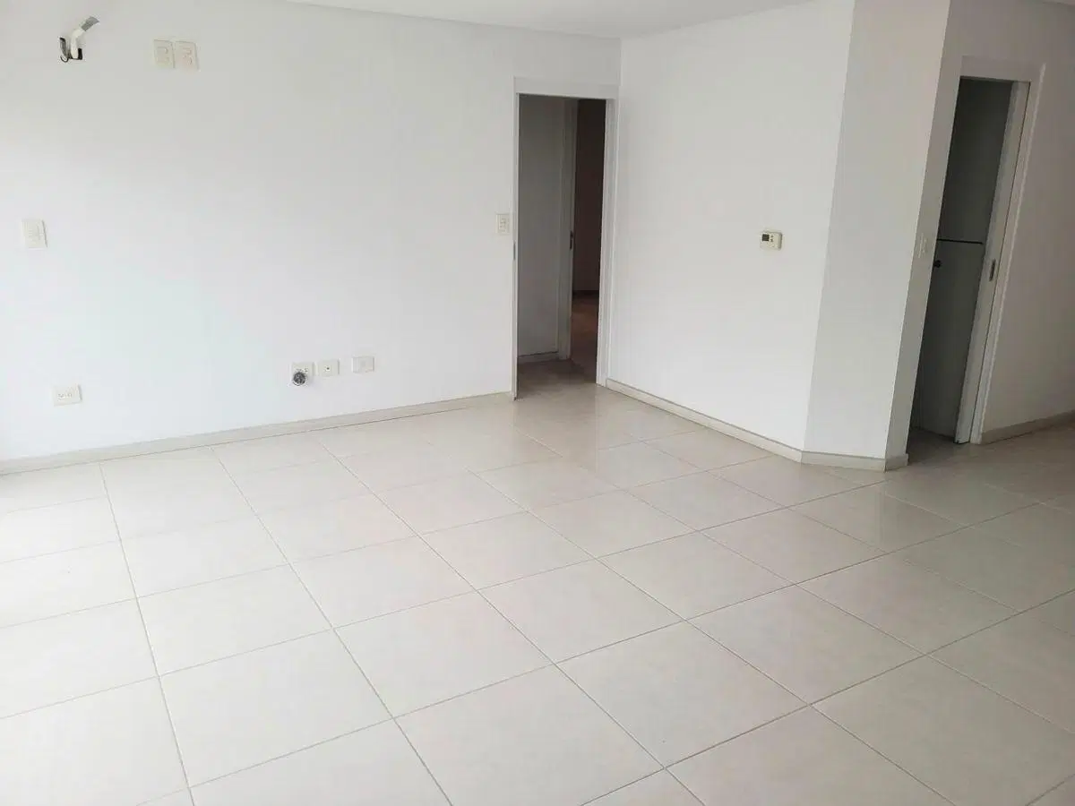 HERMOSO DEPARTAMENTO CON PISCINA 4
