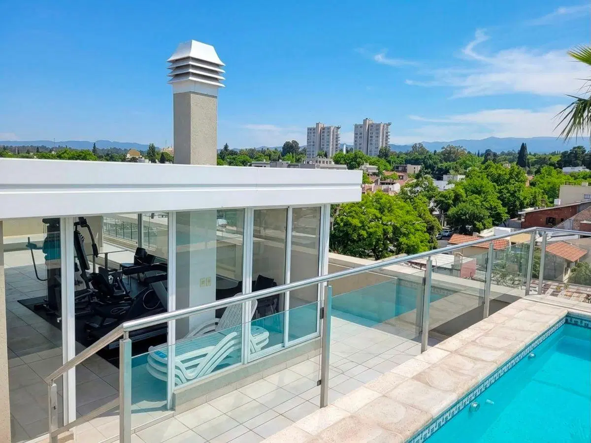 HERMOSO DEPARTAMENTO CON PISCINA 1