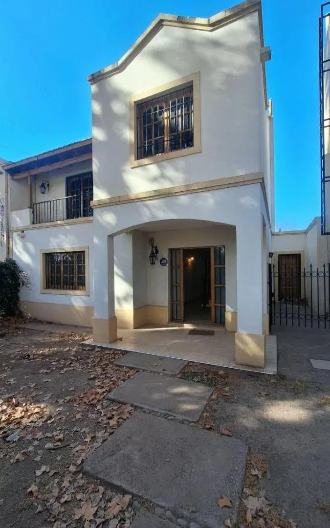 CASA EN LUJAN DE CUYO 8