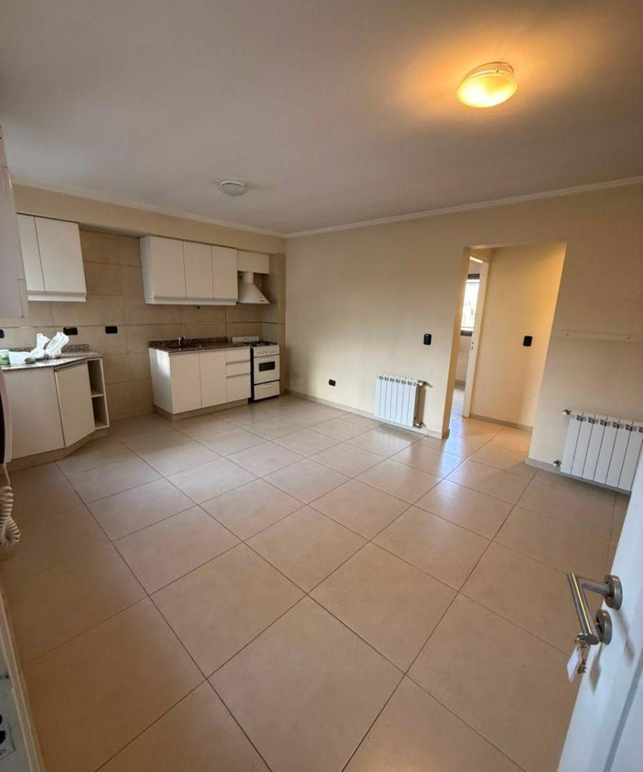 Foto de DEPARTAMENTO EN COMPLEJO PRIVADO- EN ALQUILER, imagen 2
