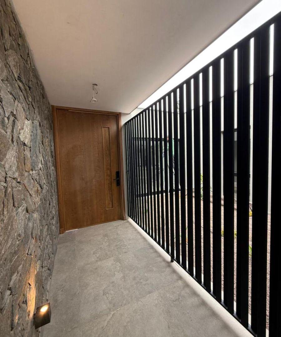 Foto de CASA DE CATEGORÍA EN ALQUILER, imagen 5