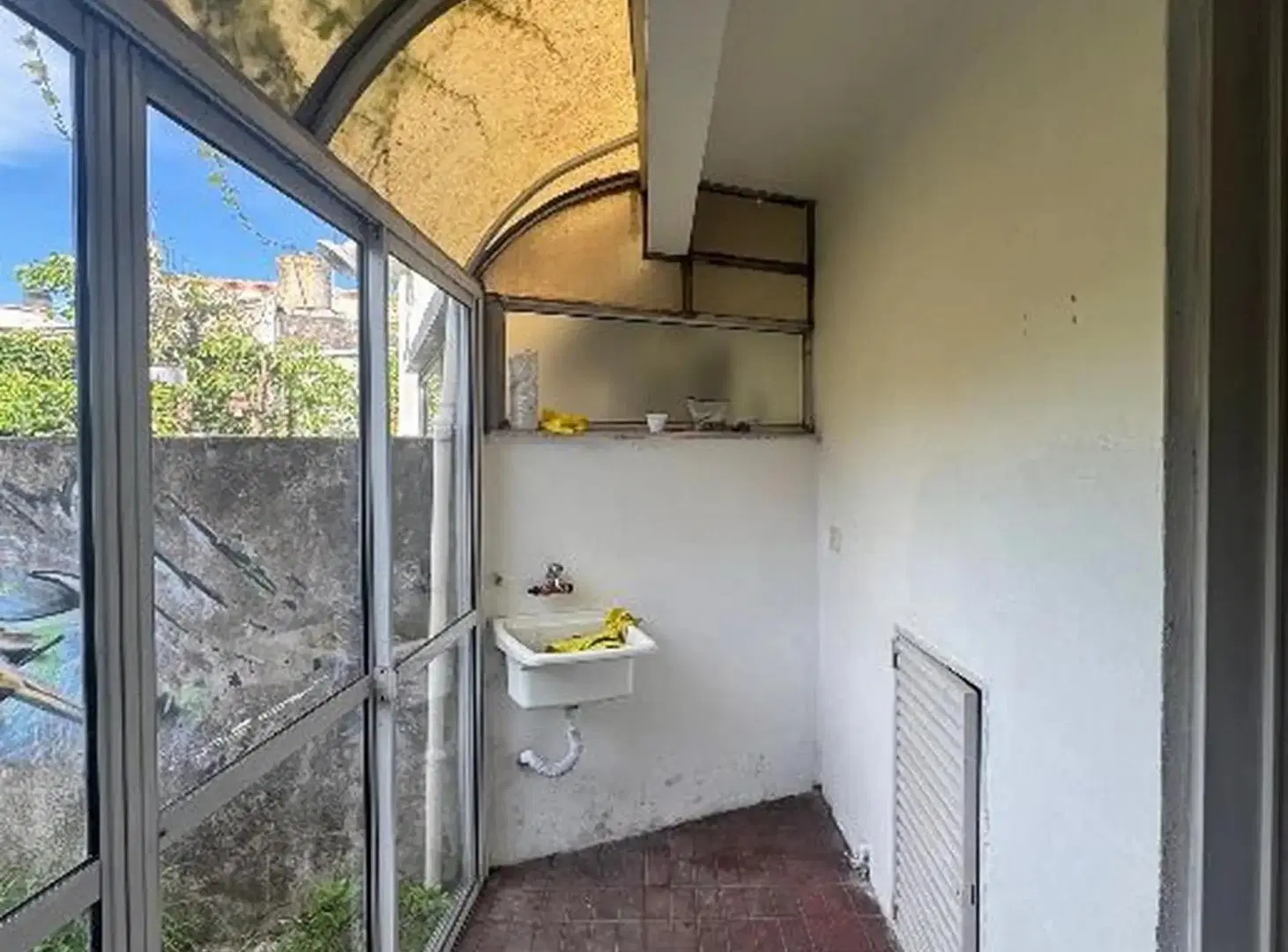casa 4 ambientes cochera y fondito 4