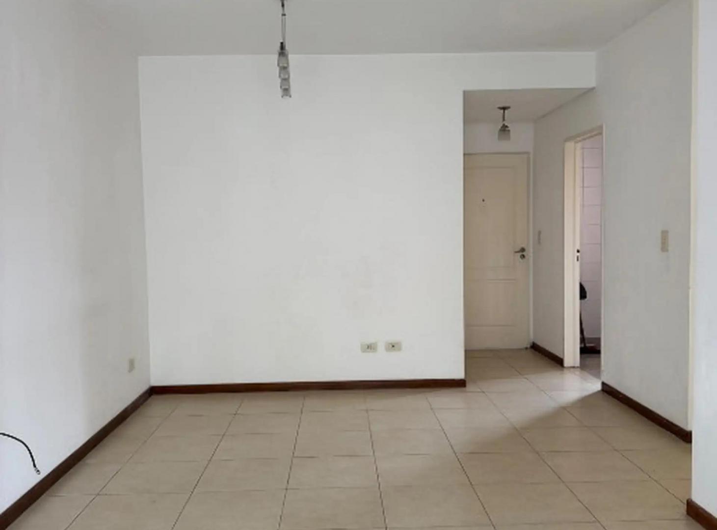 Foto de Departamento de 66 m² con 2 dormitorios en alquiler en Castelar, imagen 5