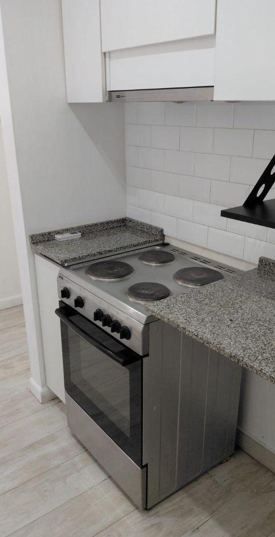 Foto de Departamento de 44 m² con 1 dormitorio en alquiler en Castelar, imagen 3