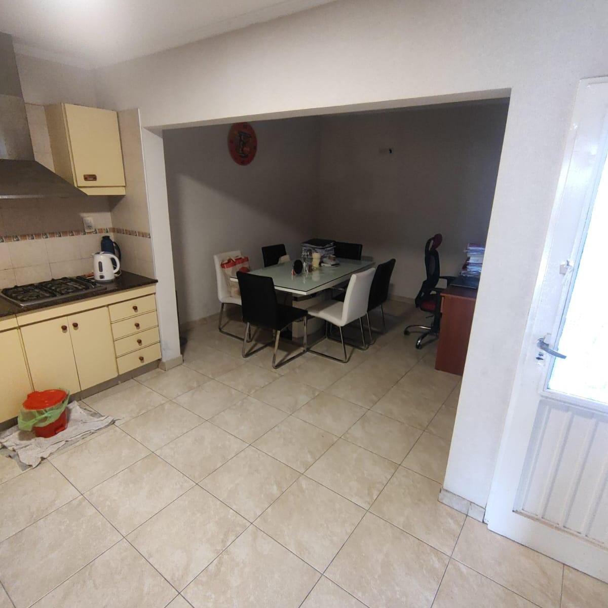 CASA 6 AMBIENTES CON COCHERA VILLA SARMIENTO ZONA WARD