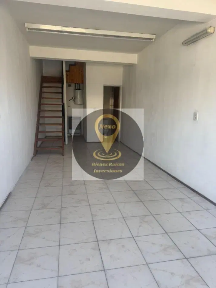 ALQUILER LOCAL 2 PLANTAS 2