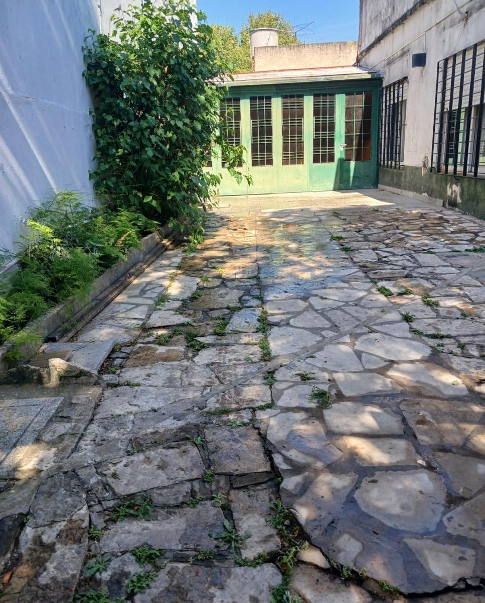 Venta Casa 3 Amb - Cochera - 2 Baños - Gral. San Martin 2
