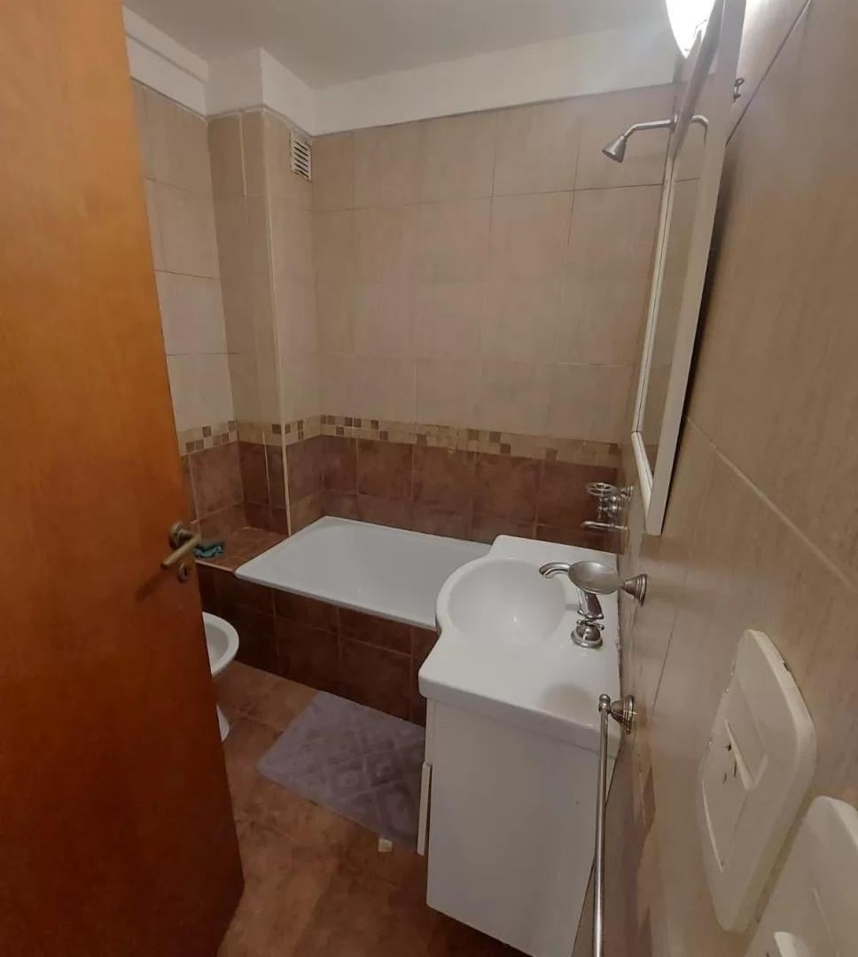 Foto de DEPARTAMENTO 2 AMB- BALCON, imagen 5