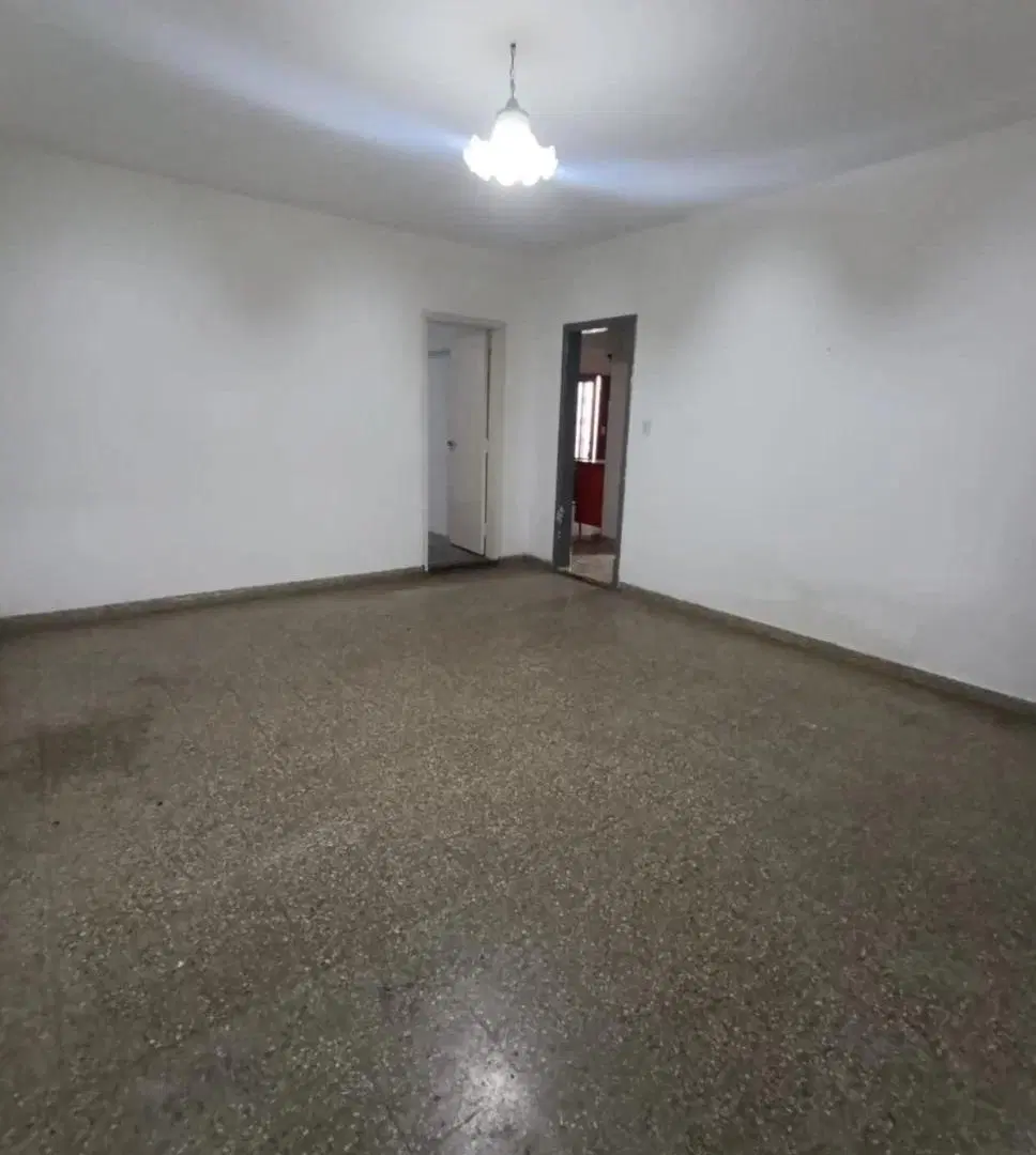Tipo casa FRENTE, 3 Amb. Terraza 3