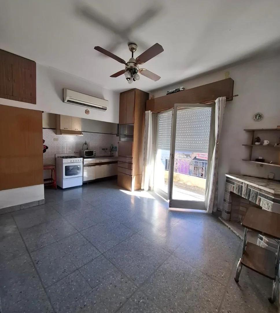 Foto de TIPO CASA-PH 3 AMBIENTES, PATIO, TERRAZA, imagen 3