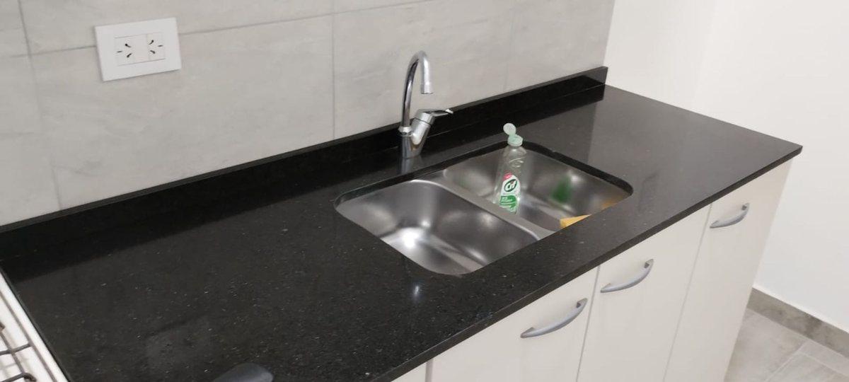 Venta PH Planta Baja Al Frente - Monte Castro 4