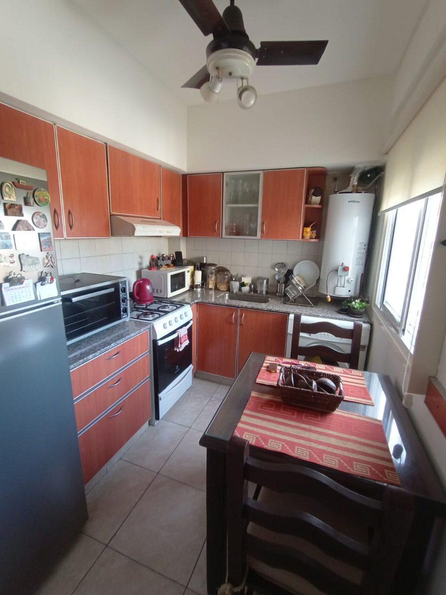Venta Departamento 2 Amb Monte Castro C/balcón 2