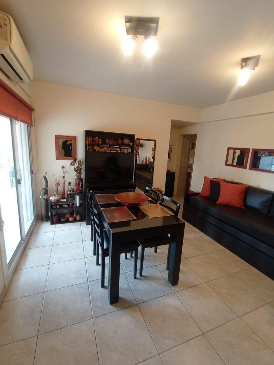 Venta Departamento 2 Amb Monte Castro C/balcón 3