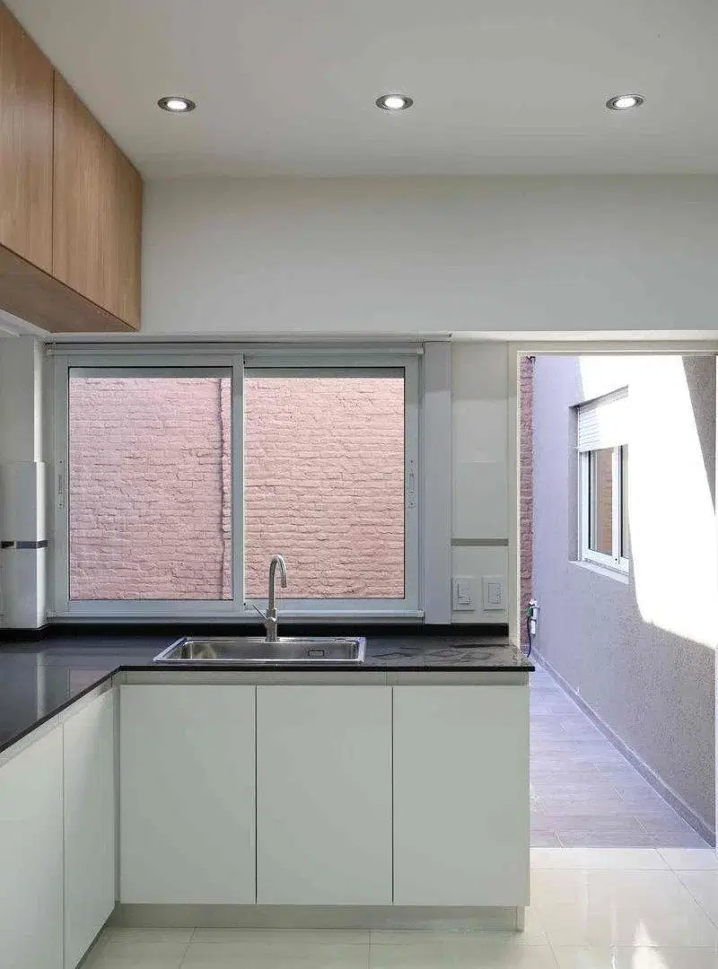 VENTA CASA 4 AMBIENTES C/ COCHERA, PATIO Y TERRAZA 3