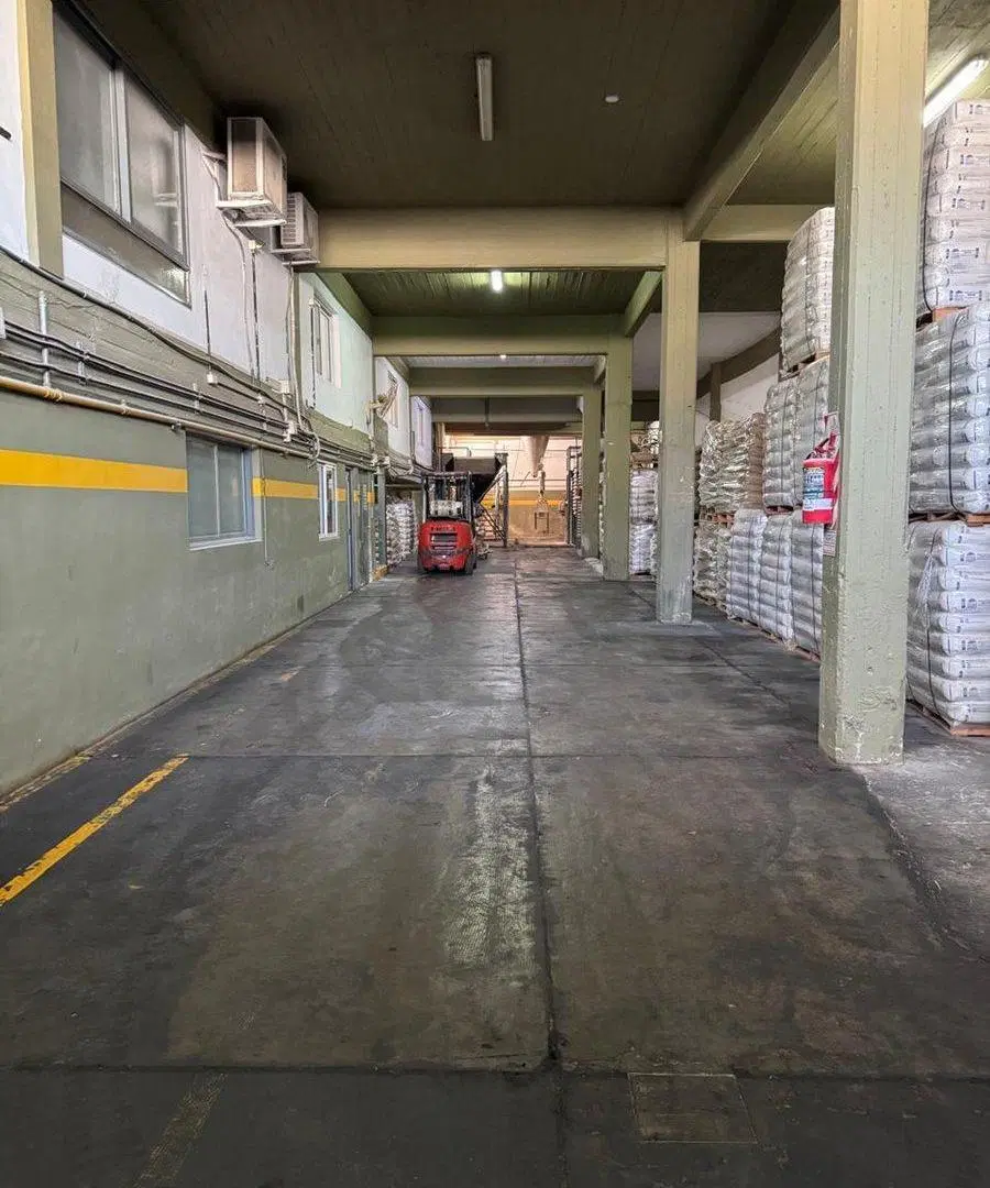 VENTA LOTE PARA DESARROLLO APTO 5 PISOS V. LUGANO 2
