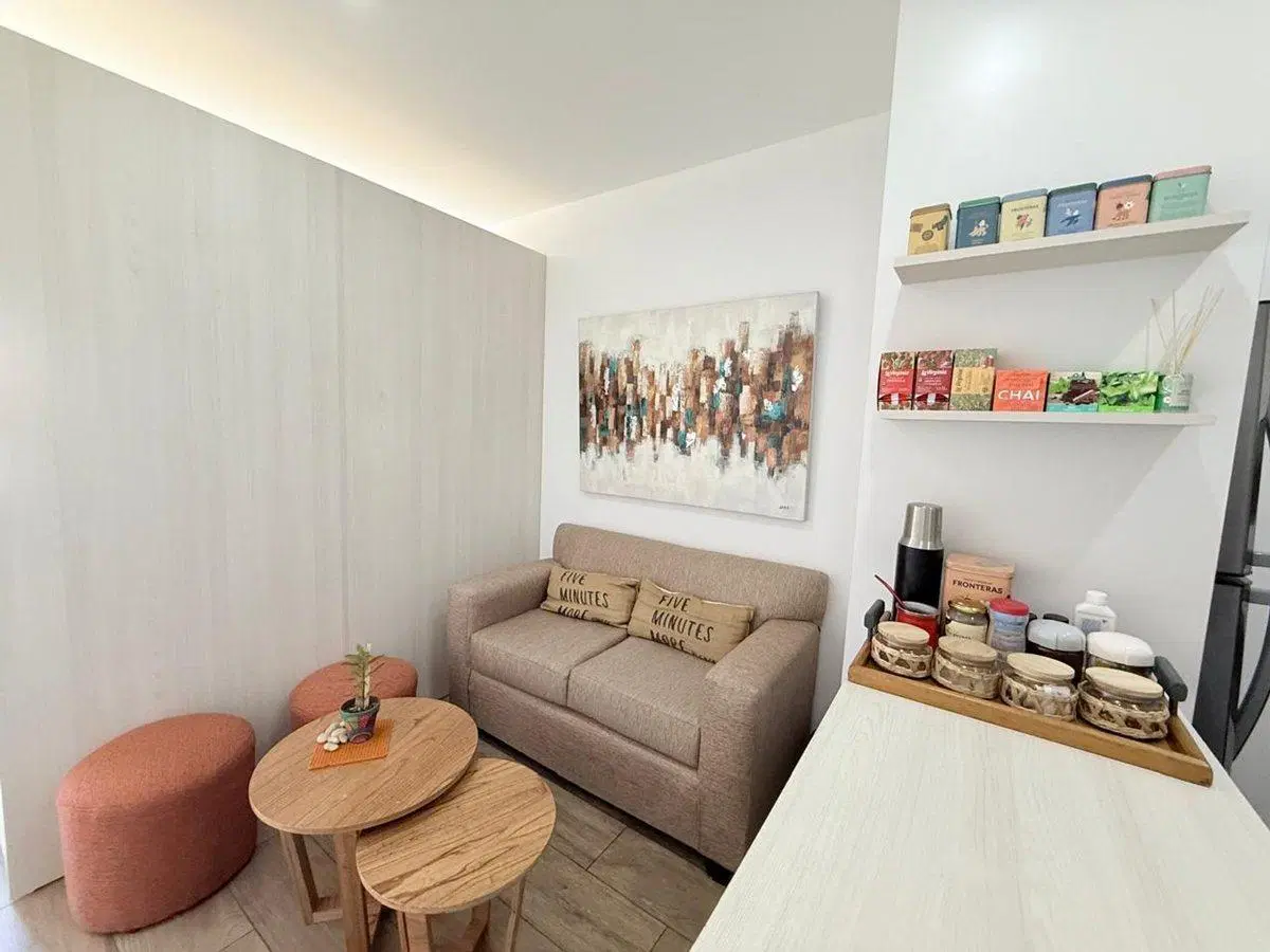 VENTA MONOAMBIENTE C/BALCON P. CHAS (1 AÑO ANTIG) 2