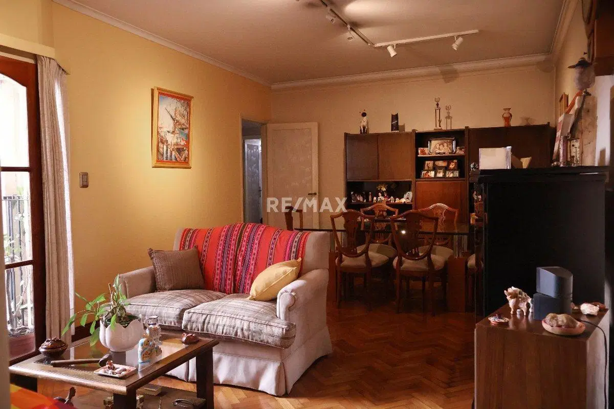 VENTA DEPARTAMENTO 4 AMBIENTES EN BARRIO NORTE 4