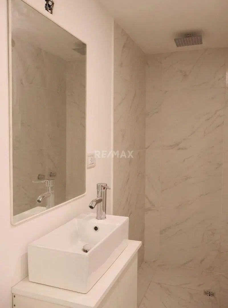 VENTA DPTO 4 AMB EN PALERMO CON PARRILLA Y COCHERA 4