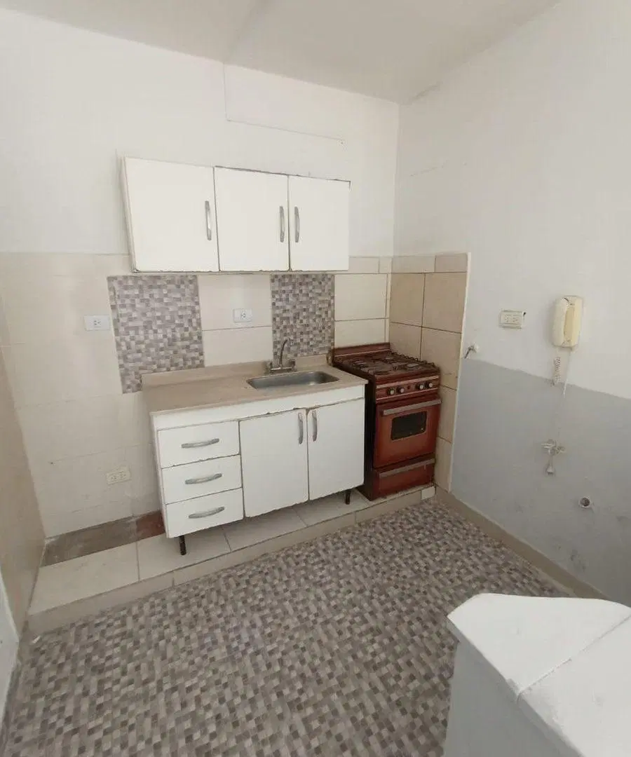 VENTA PH 3 AMBIENTES CASEROS EN 2 PLANTAS C/PATIO 3