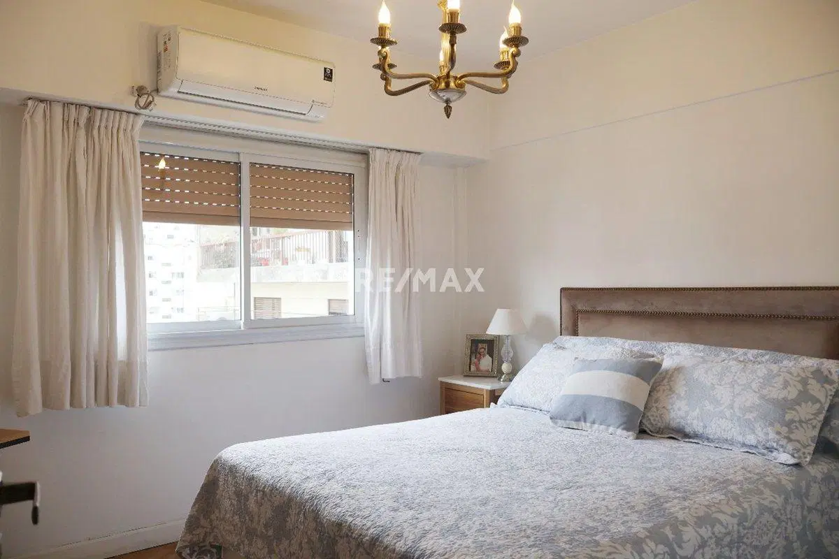 VENTA DPTO. FLORES 3 AMBIENTES CON DEPENDENCIA. 5