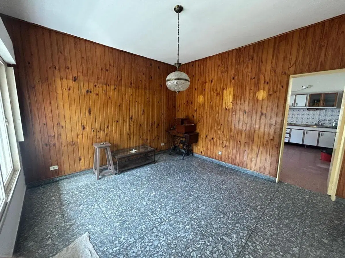 VENTA EXCELENTE PH AL FTE. PATIO S/EXP.  V. MAIPU 3