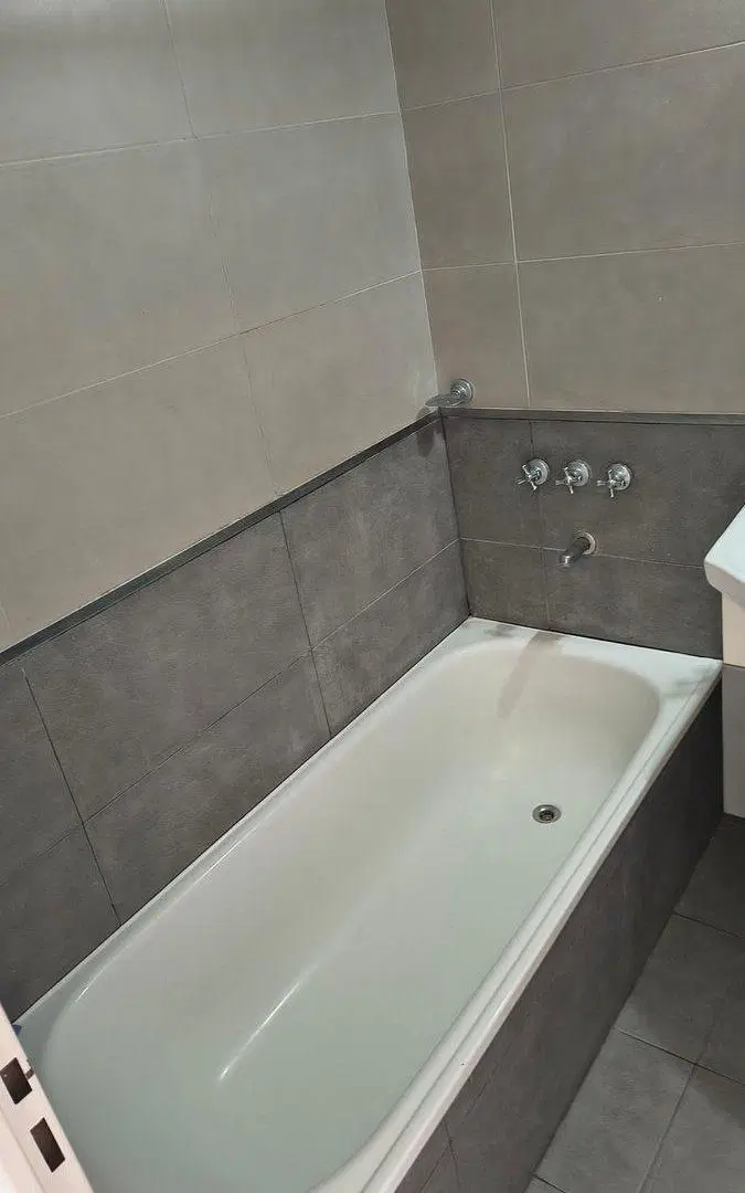 VENTA DEPARTAMENTO 3 AMBIENTES C/BALCON - CASEROS 5