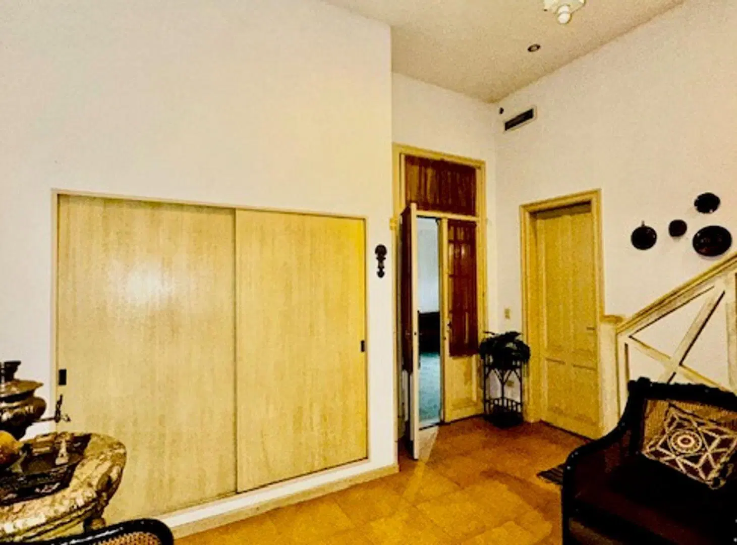 VENTA CASA 5 AMBIENTES C/PATIO - MONTE CASTRO 8