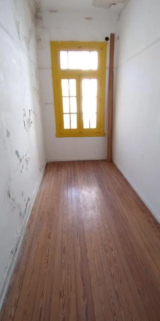VENTA EN BLOCK DEPÓSITO/LOCAL Y DPTO 4 AMBIENTES 3