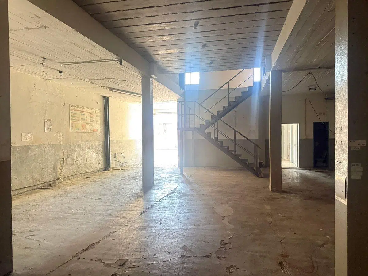 DEPOSITO ALQUILER 400 M2 EN DOS PLANTAS - BOEDO 5