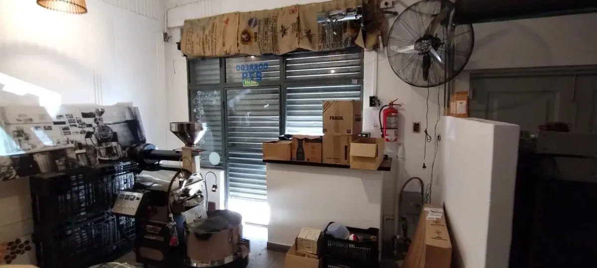 VENTA EN BLOCK DPTO CON IMPORTANTE DEPÓSITO/LOCAL 5