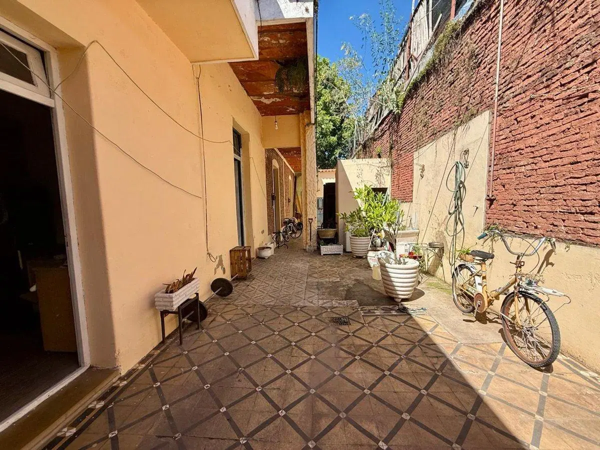 VENTA CASA A REFACCIONAR 6 AMBIENTES VILLA LURO 2