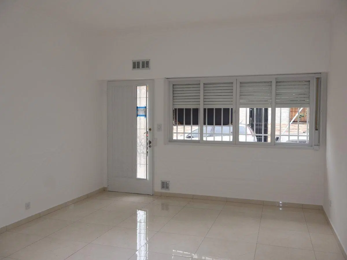 VENTA PH 4 AMB CON PATIO, TERRAZA Y QUINCHO 2