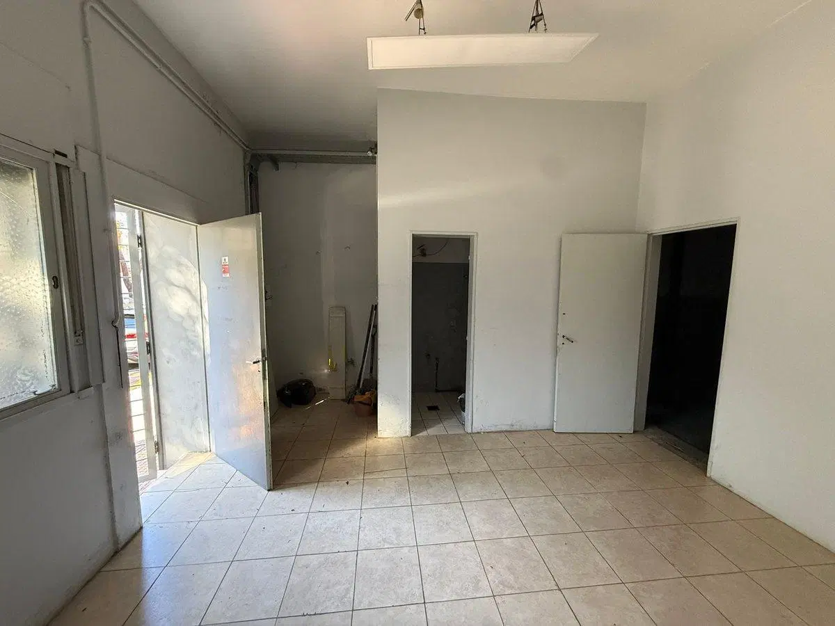 GALPON / DEPOSITO EN ALQUILER 400 M2  - BOEDO 2