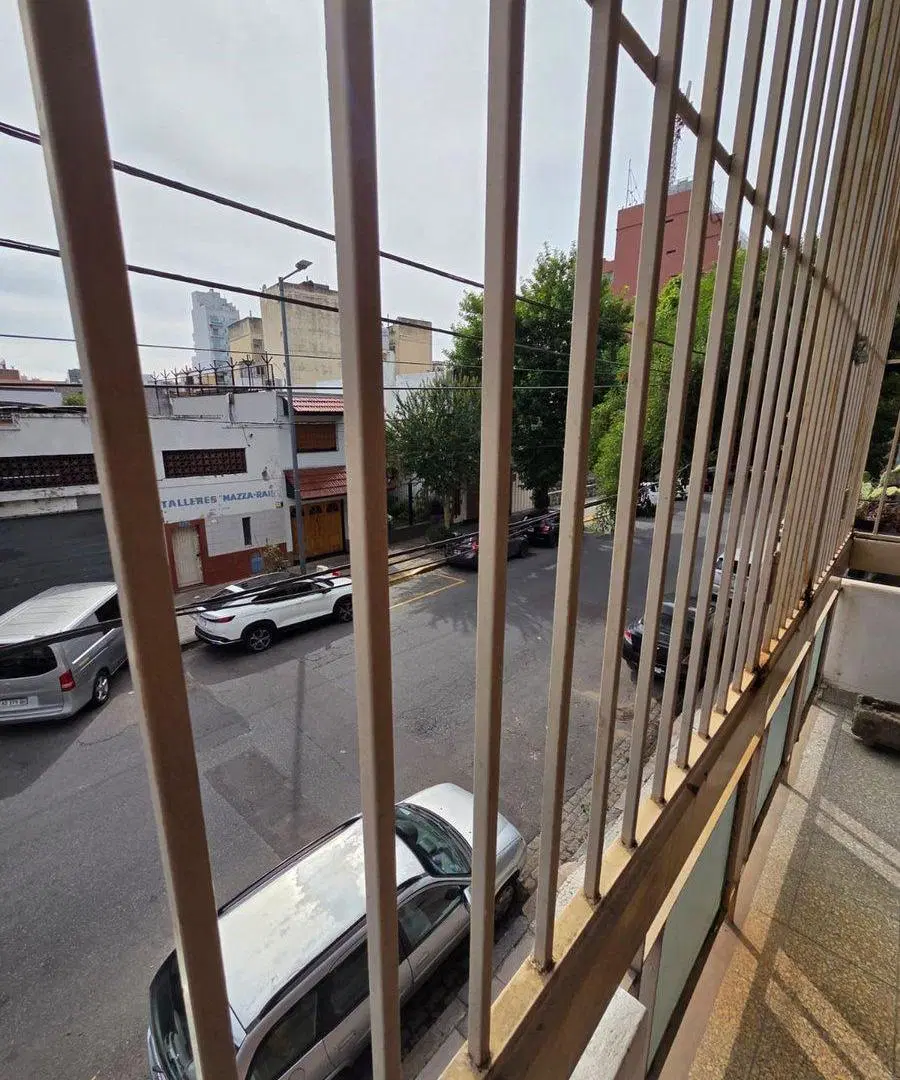 VENTA DEPARTAMENTO 3 AMBIENTES - MONTE CASTRO 5