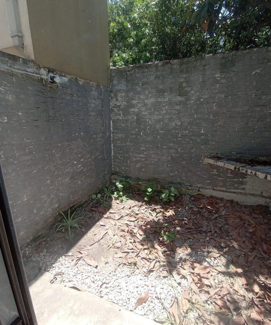 VENTA LOTE EN CASEROS OPORTUNIDAD