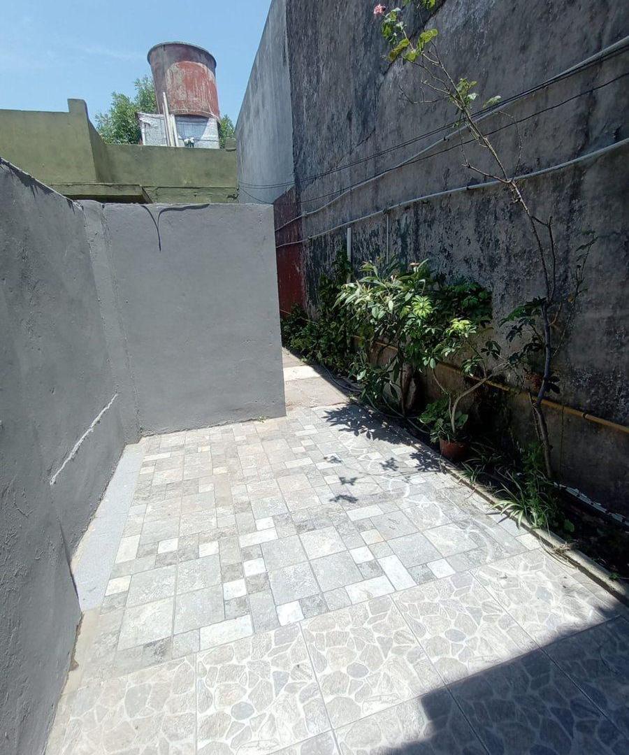 VENTA LOTE EN CASEROS OPORTUNIDAD