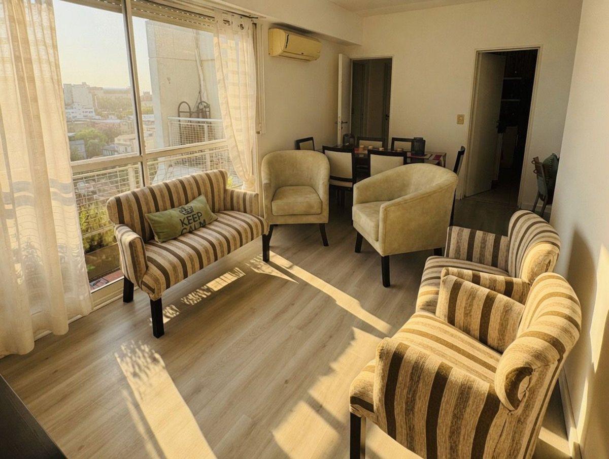 VENTA SEMIPISO 2 AMB C/COCHERA Y BAULERA - DEVOTO