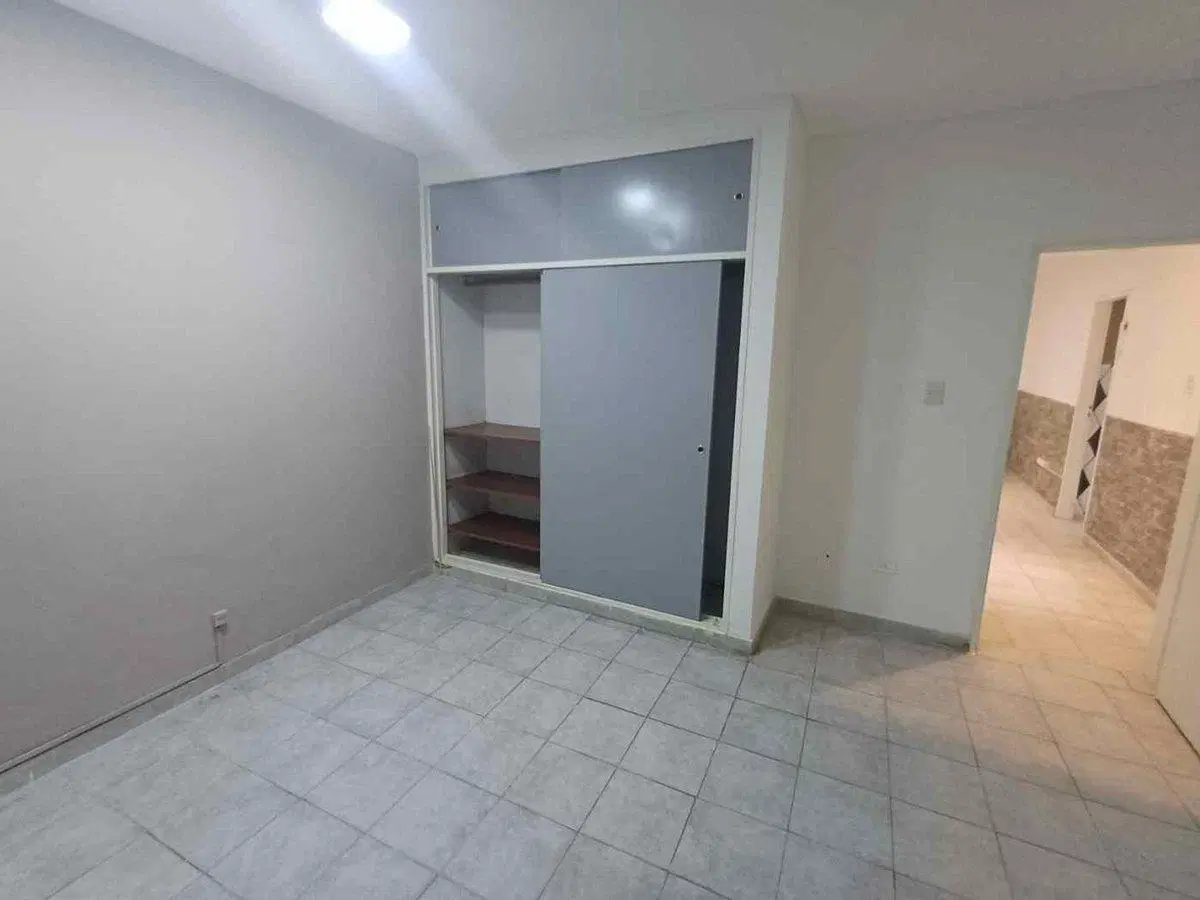 VENTA PH 3 AMBIENTES PLANTA BAJA LINIERS 5