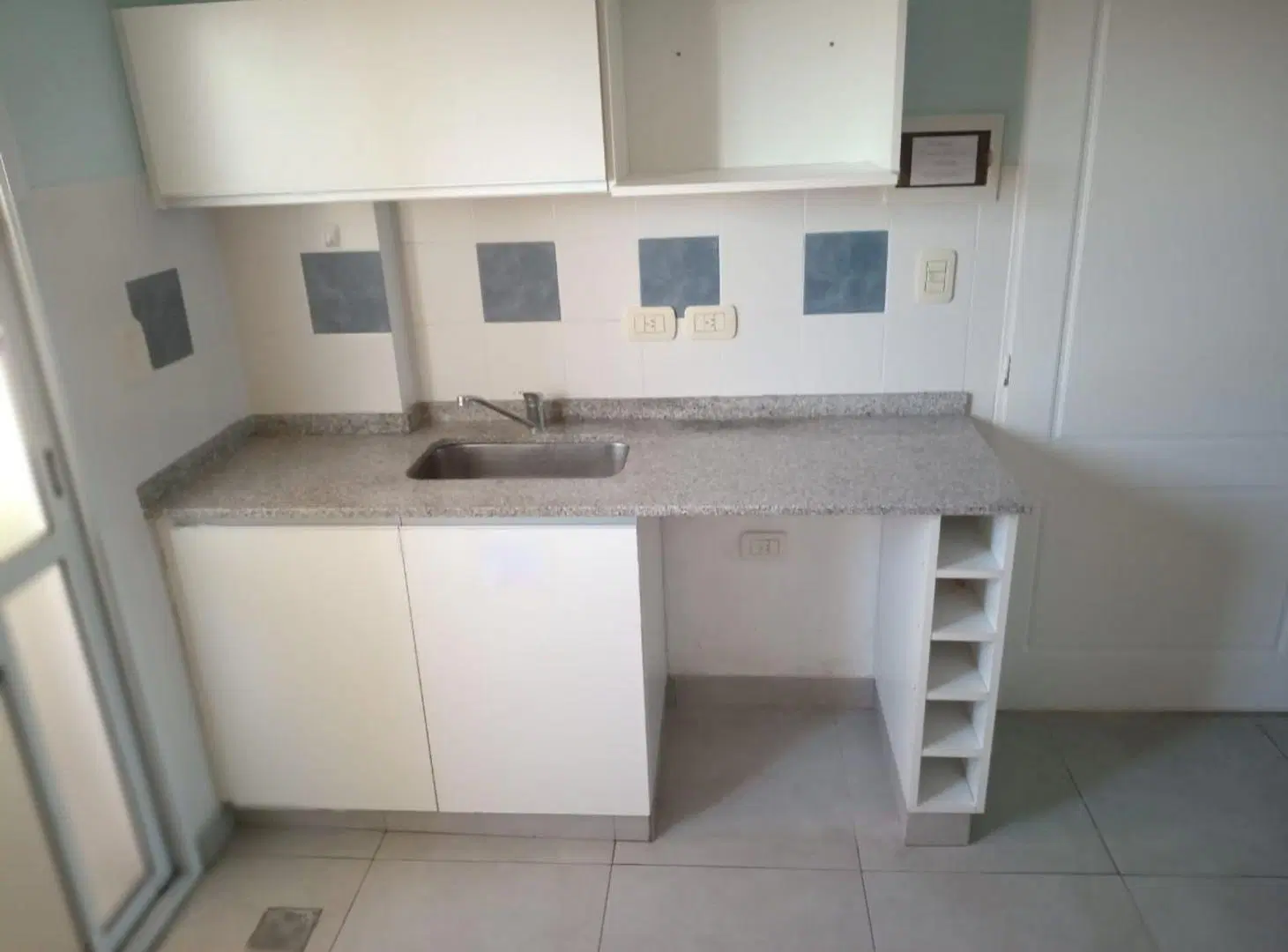 VENTA MONOAMB. EN SANTA. RITA FTE BALCON A/CREDITO 5