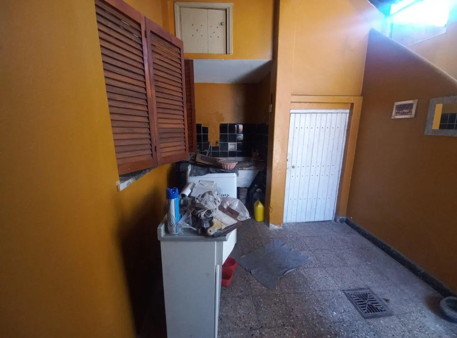 VENTA CASA CON 2 LOCALES + TERRAZA R. MEJÍA SUR 2