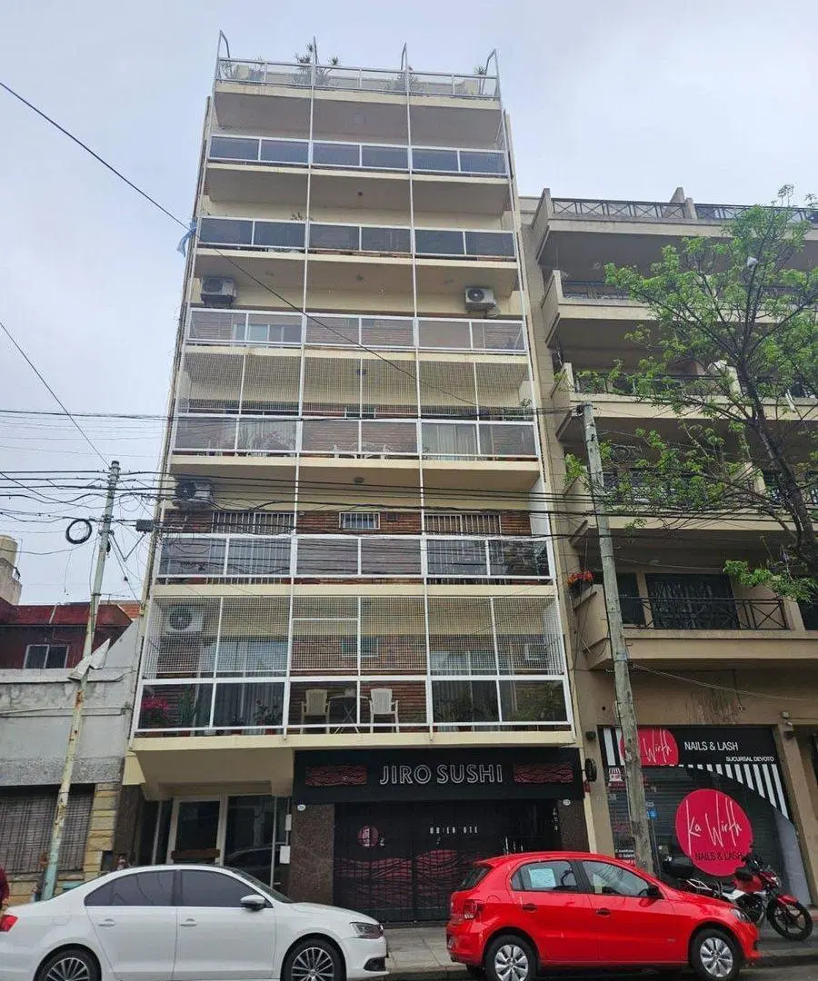 VENTA DEPTO 3 AMBIENTES C/BALCON MONTE CASTRO 2